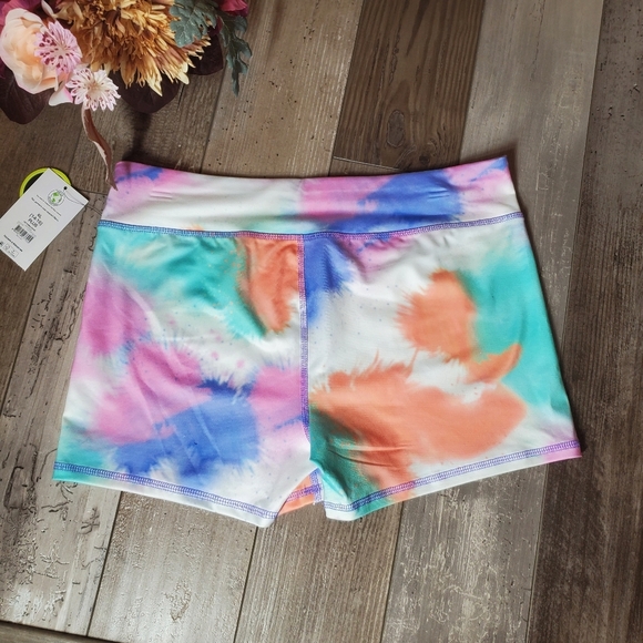 NWT Athletic Works Girls Active Tumble Short Size XL 14/16 Multicolor Tie-Dye - Picture 12 of 13